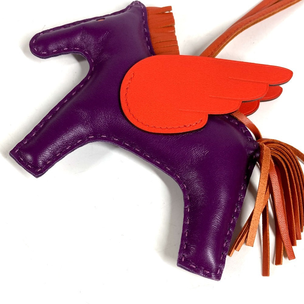 HERMES 馬 キーホルダー シュバル ロデオ ペガサス MM ロデオペガサスMM バッグチャーム チャーム アニョーミロ ユニセックス パープル
