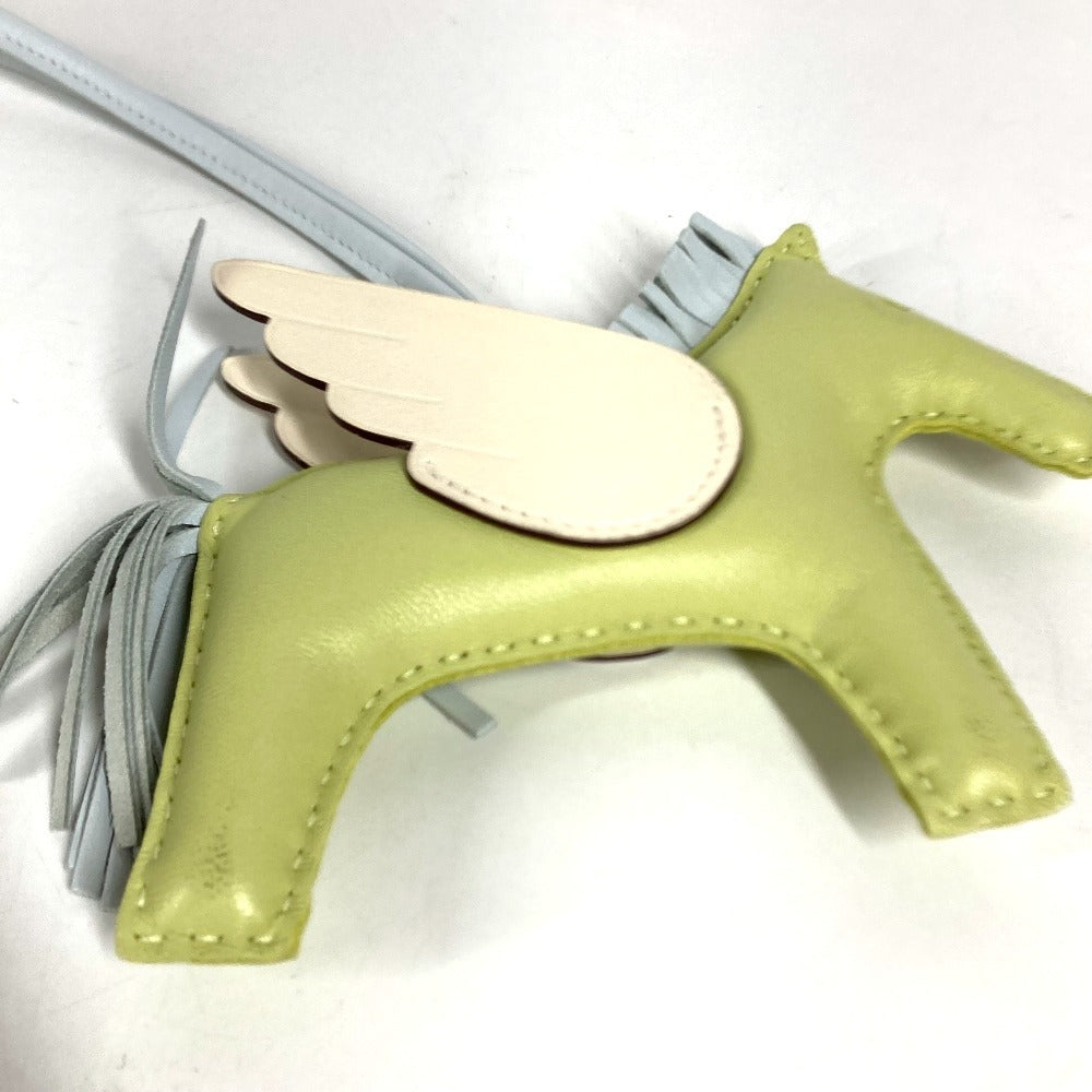 HERMES 馬 キーホルダー シュバル ロデオ ペガサス MM ロデオペガサスMM バッグチャーム チャーム アニョーミロ ユニセックス グリーン