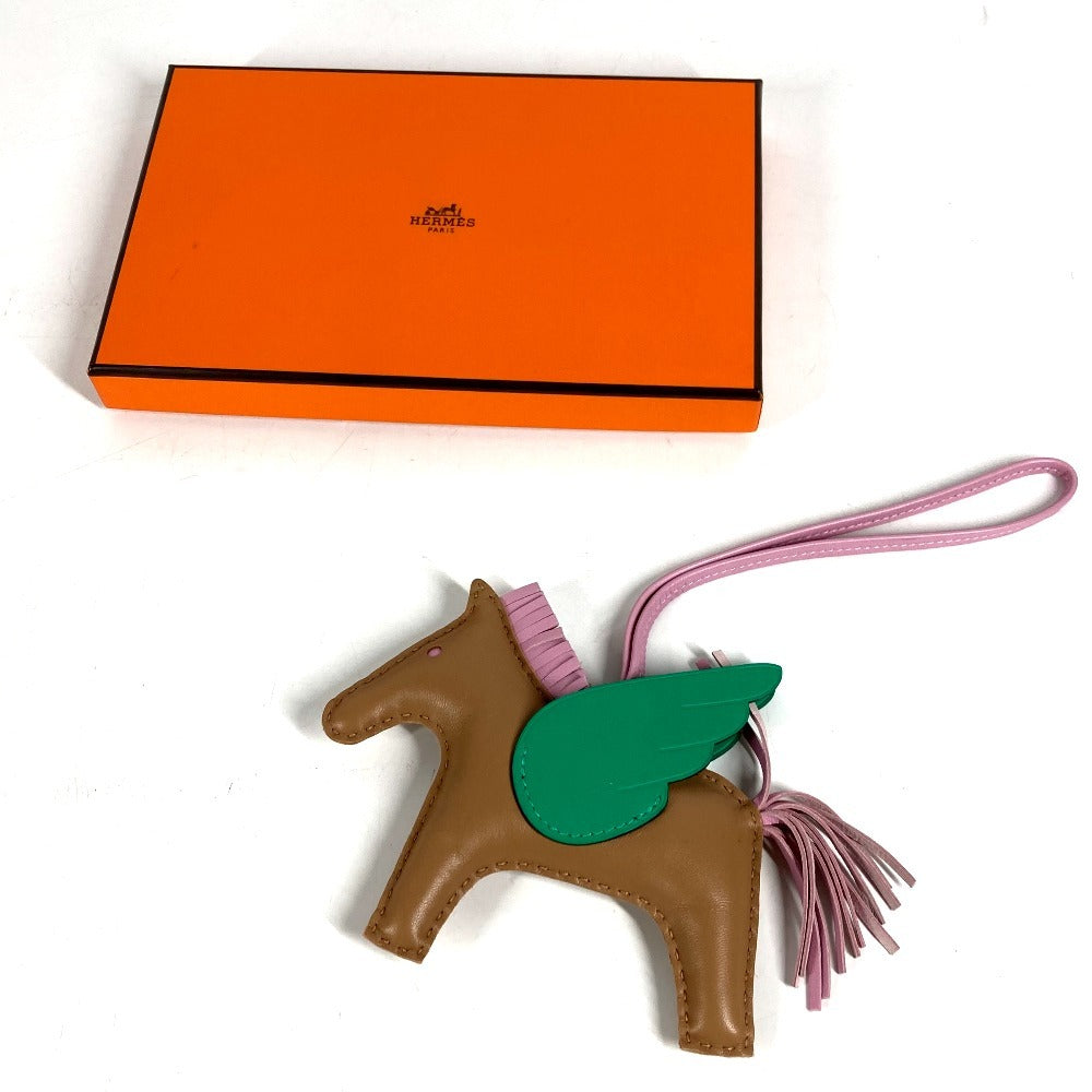 HERMES 馬 キーホルダー シュバル ロデオ ペガサス MM ロデオペガサスMM バッグチャーム チャーム アニョーミロ ユニセックス グリーン