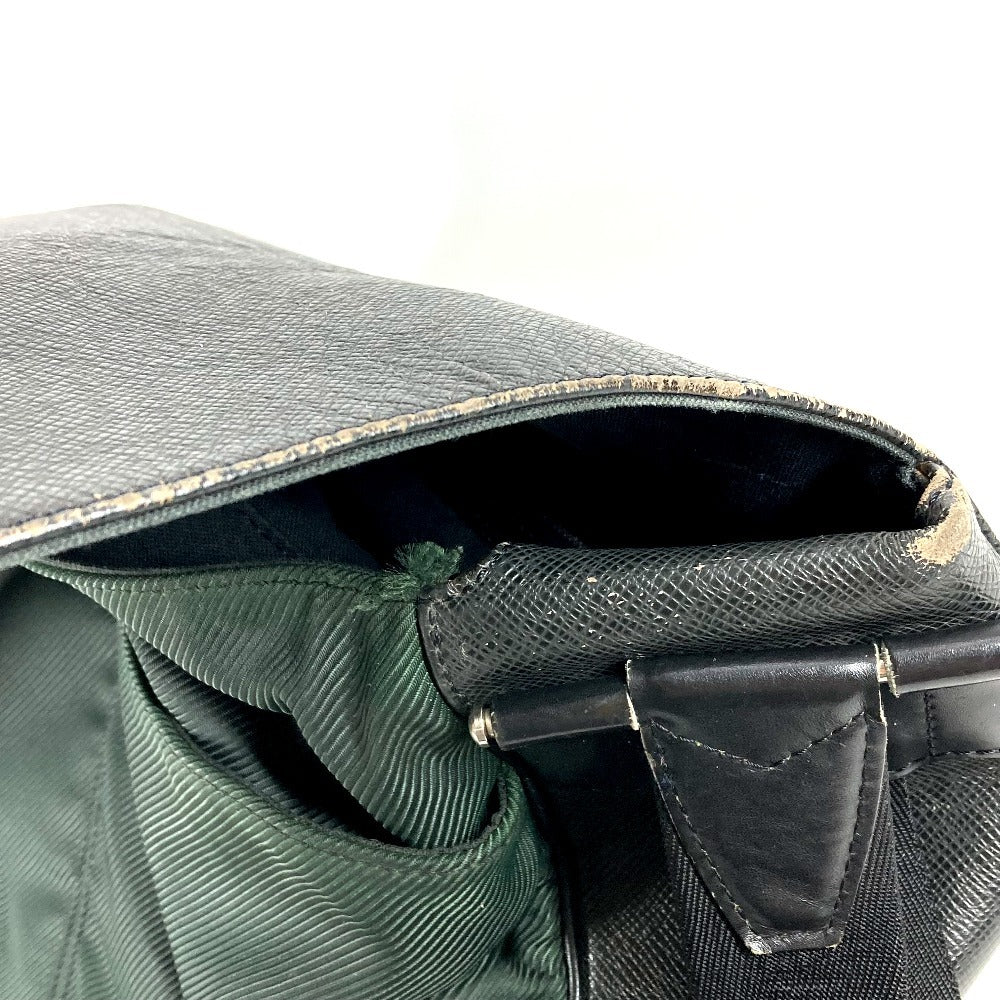 LOUIS VUITTON M30162 タイガ デルスー カバン フラップ 斜め掛け メッセンジャーバッグ ショルダーバッグ タイガレザー ユニセックス カーキ