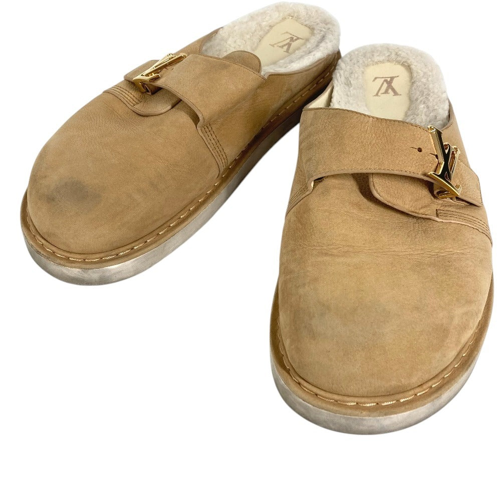 LOUIS VUITTON LV logo clogs with fur Shoes shoes Sandals Leather / fur Beige/White Used