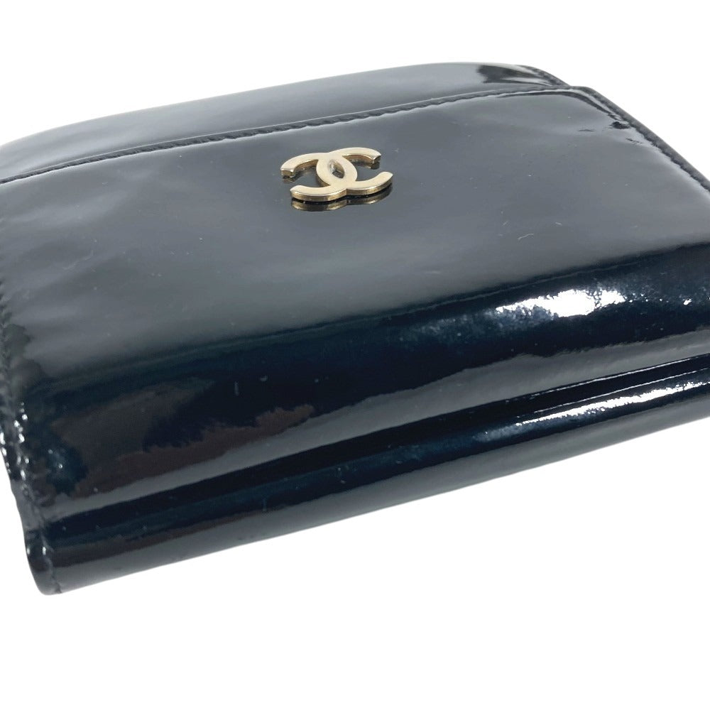 CHANEL CC CC Mark logo Compact wallet Trifold wallet enamel Black Used