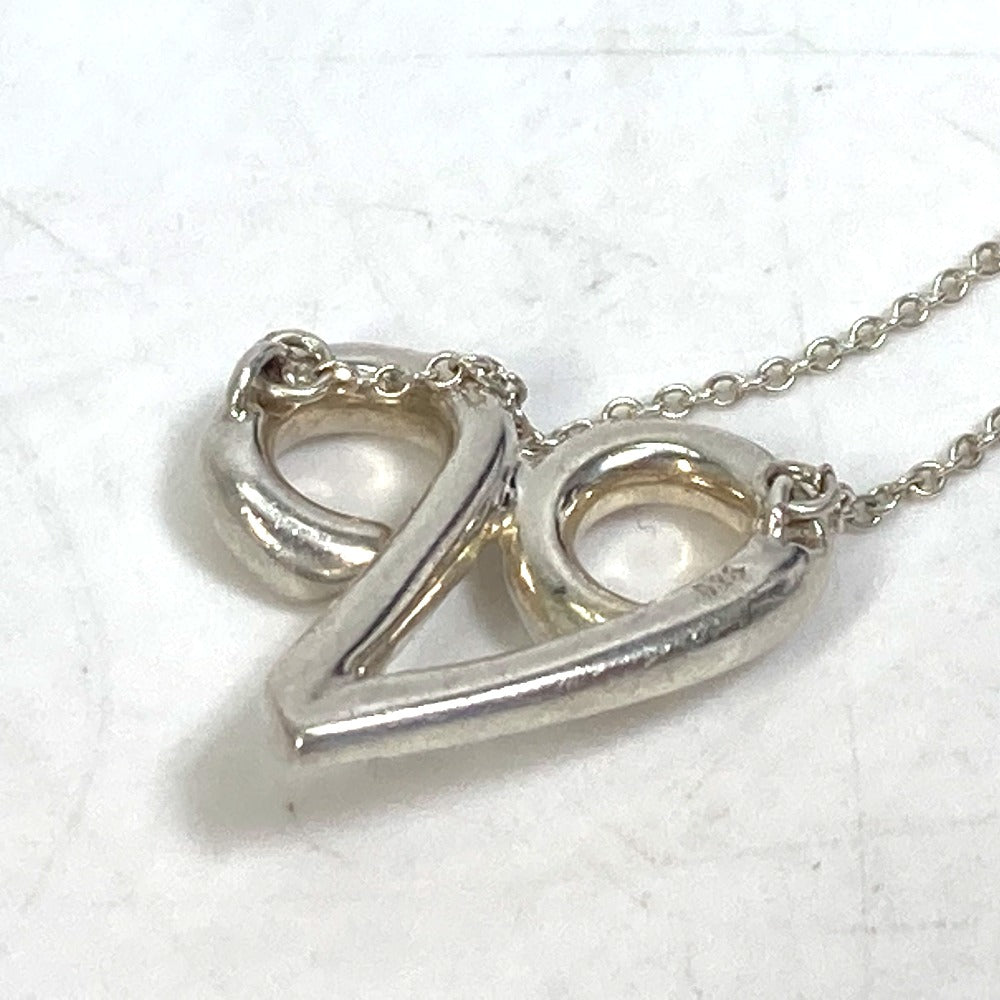 TIFFANY &amp; Co. V Initial Paloma Picasso Pendant Necklace in 925 Sterling Silver for Women