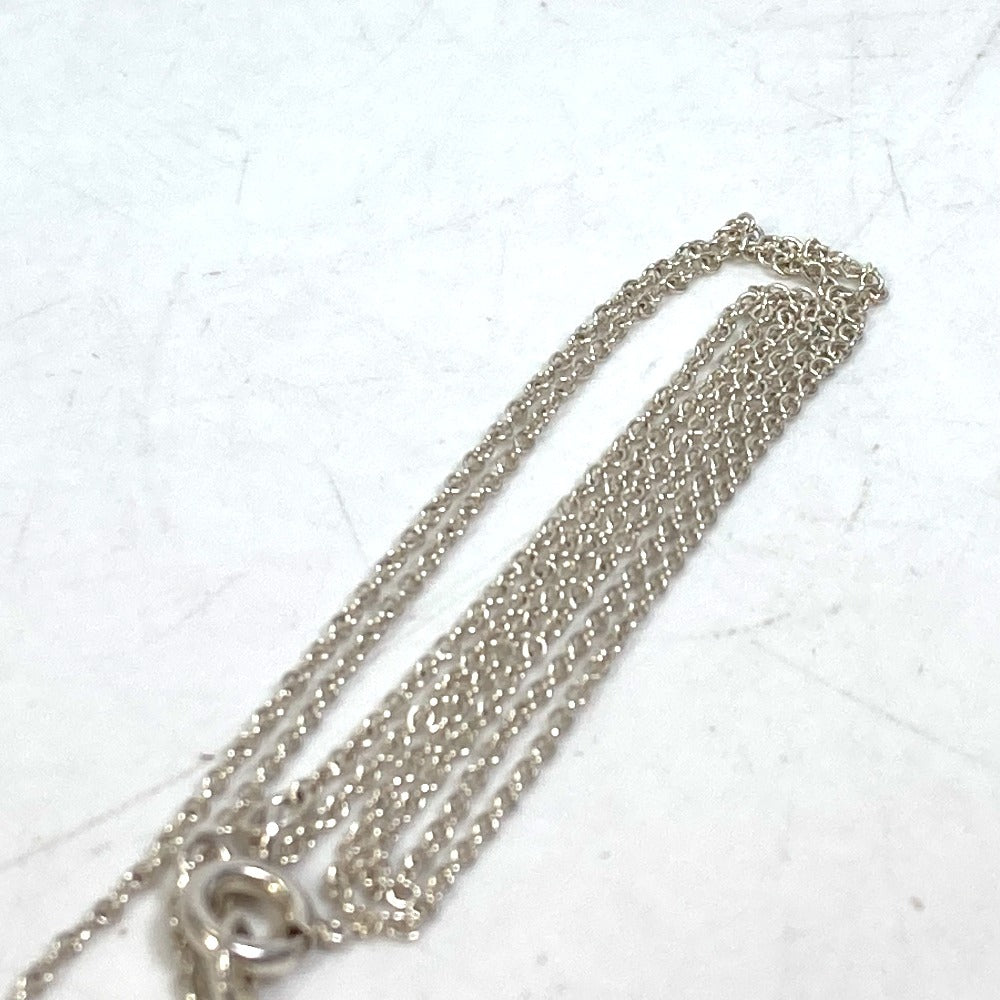 TIFFANY &amp; Co. V Initial Paloma Picasso Pendant Necklace in 925 Sterling Silver for Women