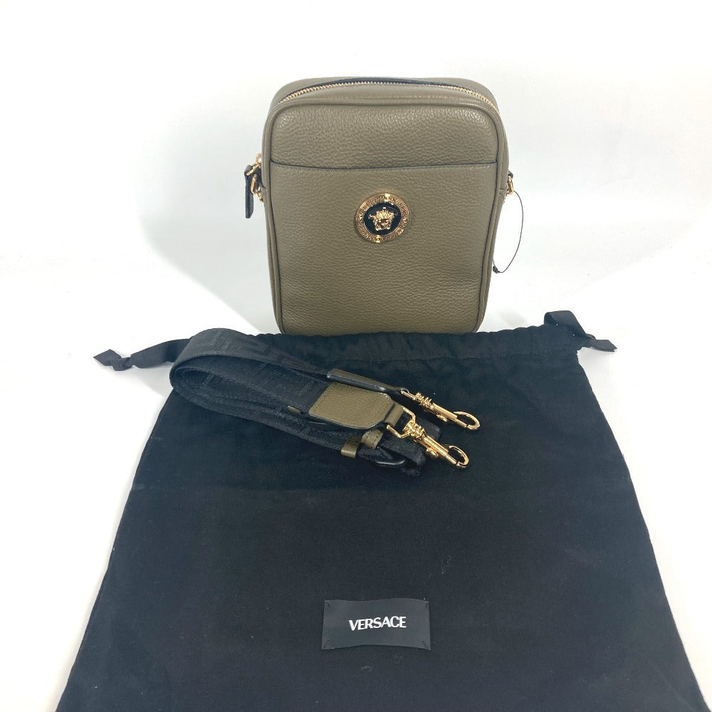 VERSACE メデューサ ロゴ 斜め掛け ポシェット カバン ショルダーバッグ レザー ユニセックス ブラウン系 - brandshop-reference