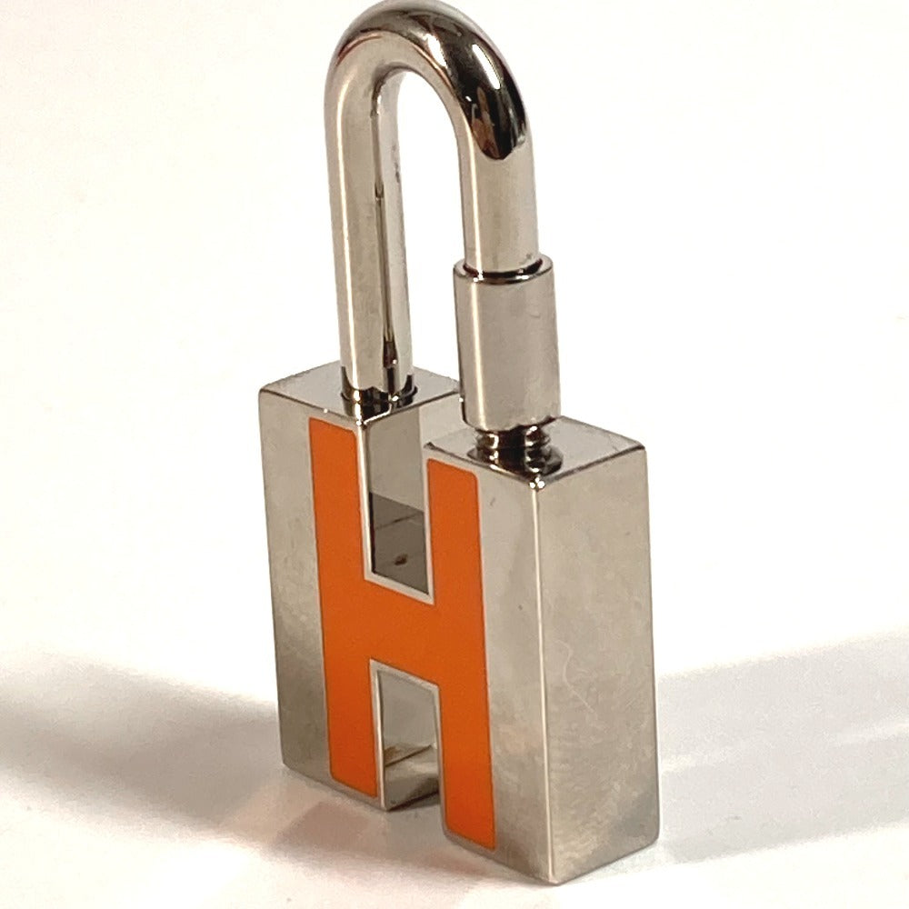 Hermes Cadena Padlock Charm H Logo Kunci Aksesori Loket Top Metal Women's Silver