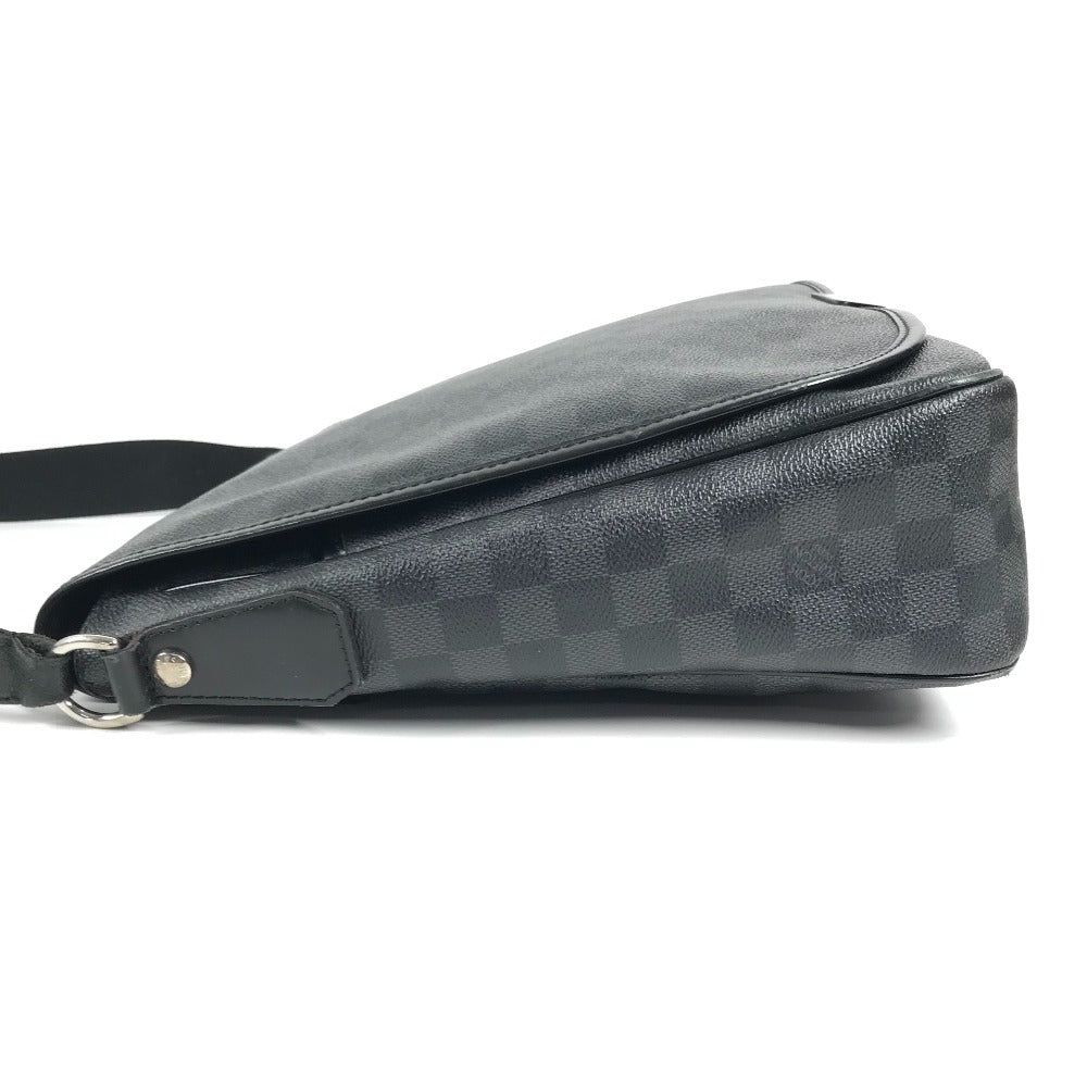 LOUIS VUITTON N58033 ダミエグラフィット ダニエルGM ダニエル GM カバン 斜め掛け メッセンジャーバッグ ショルダーバッグ ダミエグラフィットキャンバス ユニセックス ブラック