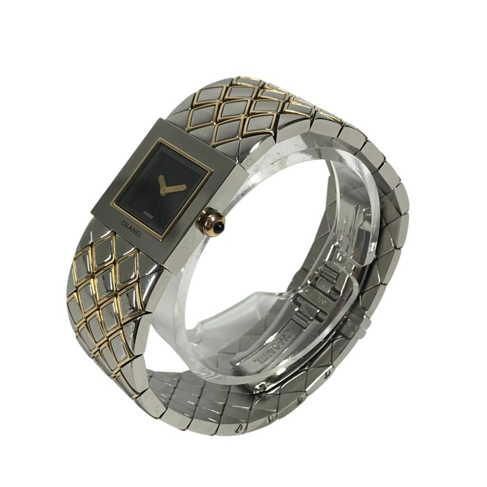 CHANEL H0475 combination Matelasse Logo Quilted Quartz Women's Watch Wristwatch SS/YG / SS/YG Silver/Gold Used