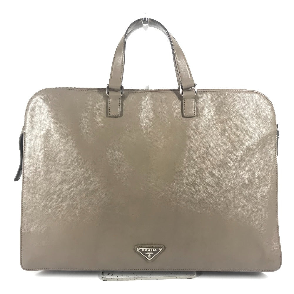 PRADA トライアングルロゴ 三角ロゴ プレート カバン ブリーフケース ビジネスバッグ サフィアーノレザ－ メンズ ベージュ系 - brandshop-reference