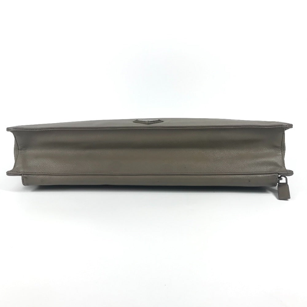 PRADA トライアングルロゴ 三角ロゴ プレート カバン ブリーフケース ビジネスバッグ サフィアーノレザ－ メンズ ベージュ系 - brandshop-reference