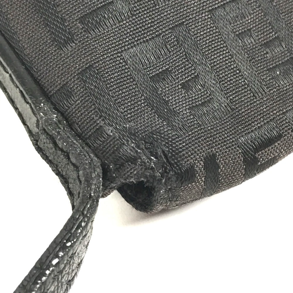 FENDI ズッキーノ ロゴ カバン フラップ 斜め掛け ポシェット ショルダーバッグ レザー/キャンバス ユニセックス ブラック