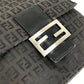 FENDI ズッキーノ ロゴ カバン フラップ 斜め掛け ポシェット ショルダーバッグ レザー/キャンバス ユニセックス ブラック