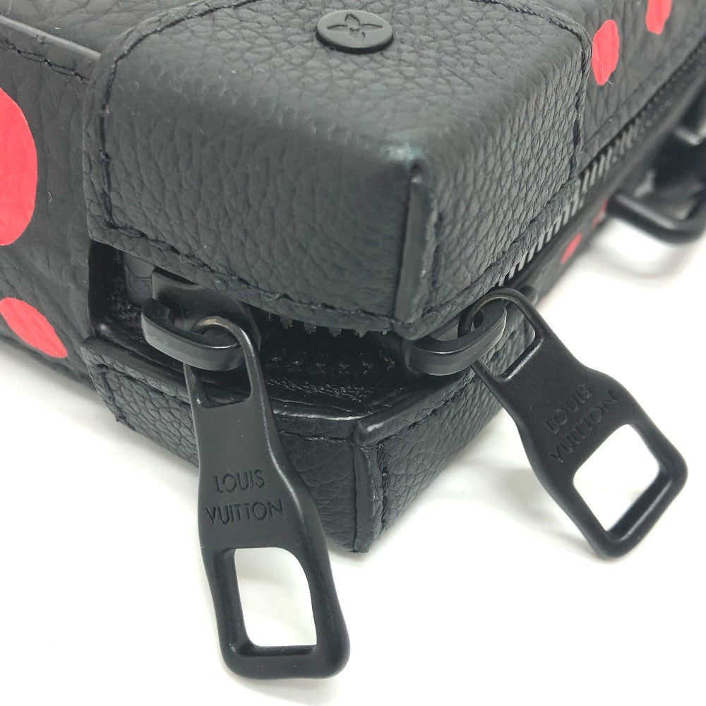 LOUIS VUITTON M81905 モノグラム ドット ソフトトランク ウォレット LV × YK ショルダーバッグ トリヨンレザー メンズ ブラック - brandshop-reference