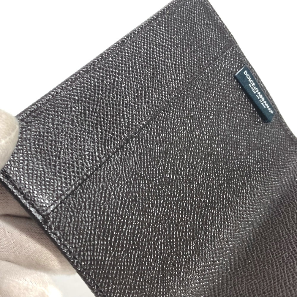 DOLCE&GABBANA ロゴ 2つ折り パスポートカバー ステーショナリー パスポートケース レザー ユニセックス ブラウン - brandshop-reference