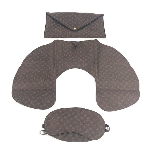 LOUIS VUITTON M99204 2005年VIP限定 トラベルセット ヴォヤージュキット アイマスク&ネックピロー＆ポーチ 3点セット 旅行 トラベルケース ナイロン ユニセックス ブラウン - brandshop-reference
