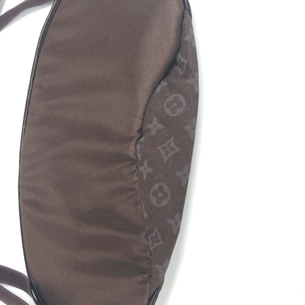 LOUIS VUITTON M99204 2005年VIP限定 トラベルセット ヴォヤージュキット アイマスク&ネックピロー＆ポーチ 3点セット 旅行 トラベルケース ナイロン ユニセックス ブラウン - brandshop-reference