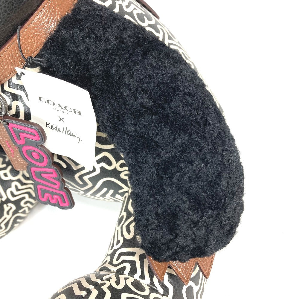 Jurulatih F20819 Keith Haring Outlaw Outlaw Doll Interior Teddy Bear Bear Stuffed Leather Unisex Black