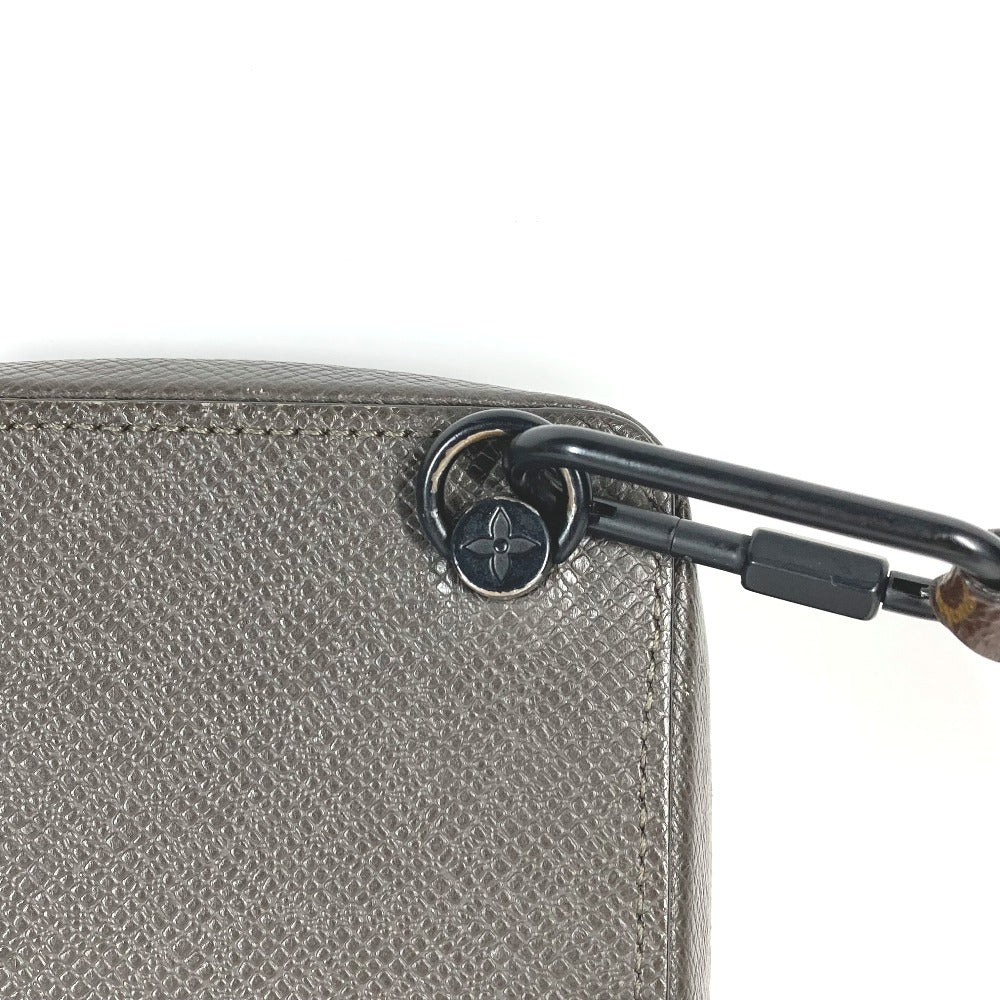 LOUIS VUITTON M30581 타이가 모노그램 폰 박스 포셰트 백 크로스바디 숄더백 타이가 가죽 유니섹스 브라운