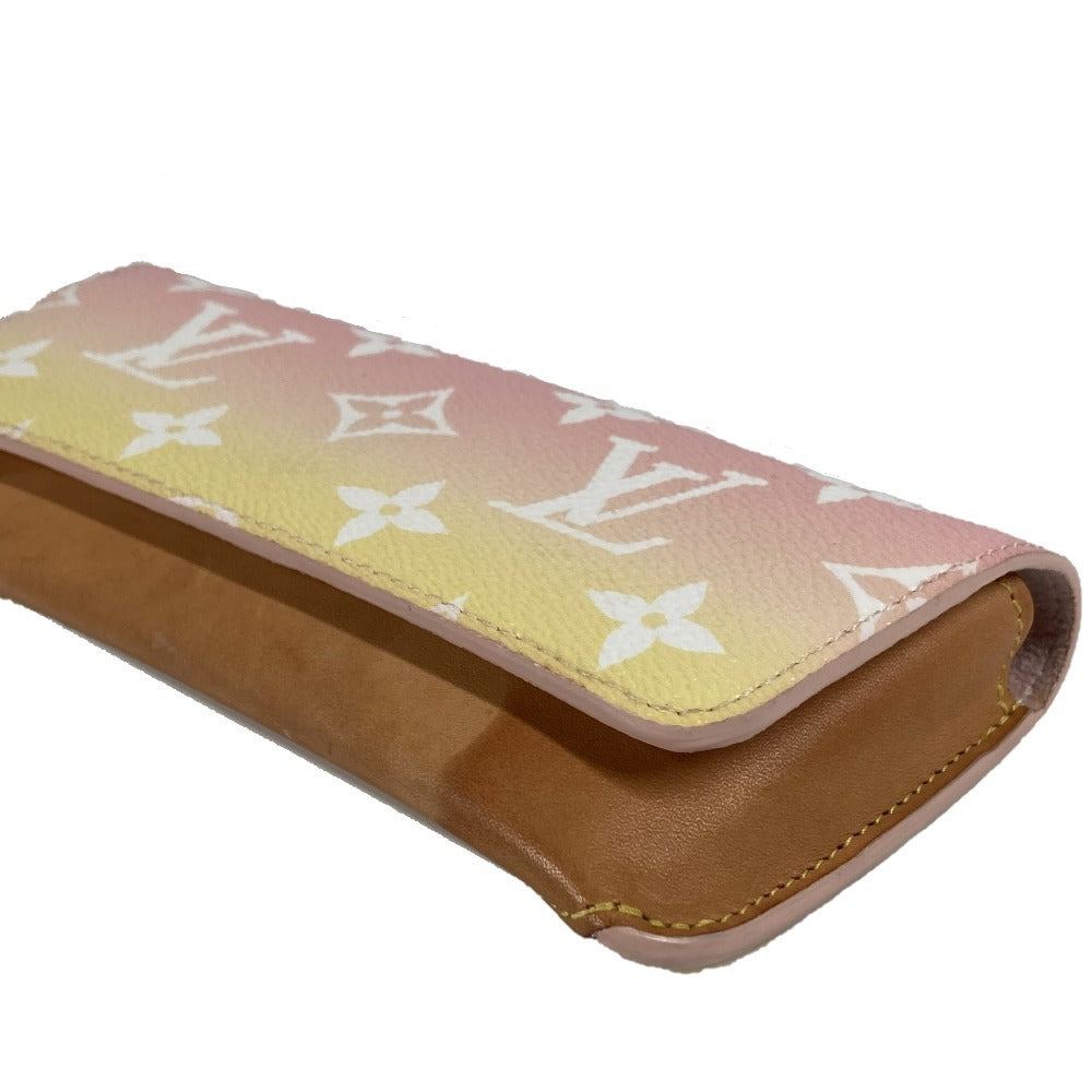 LOUIS VUITTON Monogram By The Pool Etuilunette Woody Sunglasses Case Glasses Eyewear Glasses Glasses Case Leather Women's Pink
