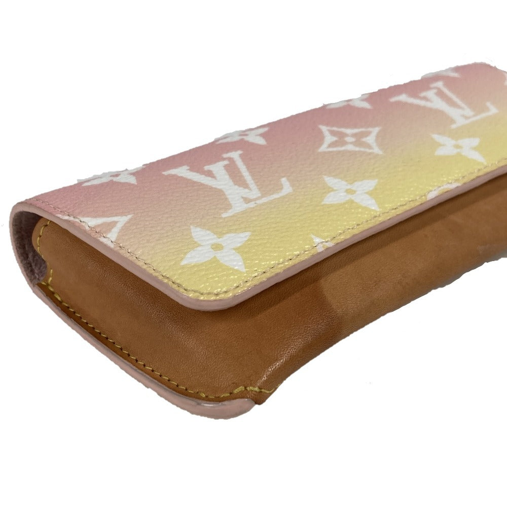 LOUIS VUITTON Monogram By The Pool Etuilunette Woody Sunglasses Case Glasses Eyewear Glasses Glasses Case Leather Women's Pink
