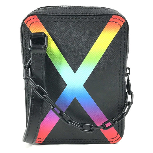 LOUIS VUITTON M30332 Taiga Rainbow Danube Messenger Bag Crossbody Pochette Bolso de hombro Taiga Cuero Unisex Negro