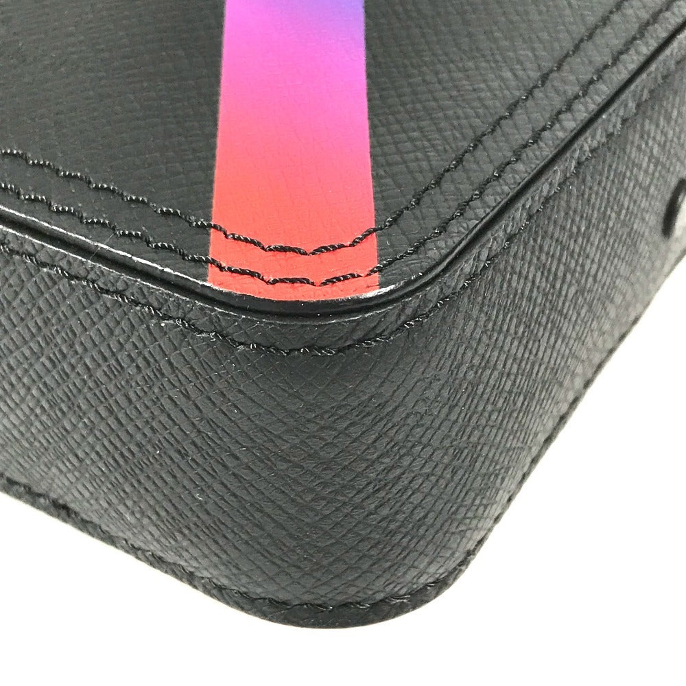 LOUIS VUITTON M30332 Taiga Rainbow Danube Messenger Bag Crossbody Pochette Bolso de hombro Taiga Cuero Unisex Negro