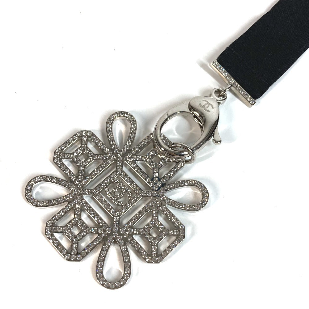 Chanel CC Cocomark Rhinestone Neck Strap Necklace CC Cocomark Rhinestone Tali Logam Wanita Hitam