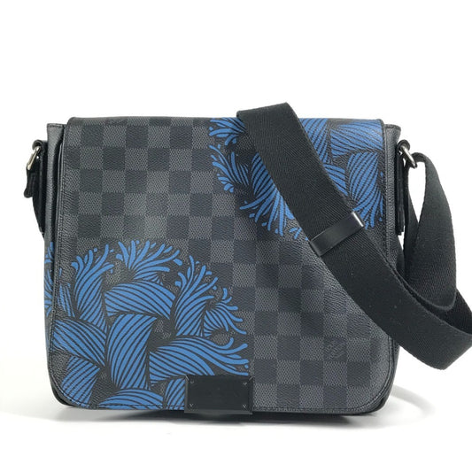 루이비통 N41714 다미에 그라파이트 디스트릭트 PM 크리스토퍼 네메스 로프 모티브 메신저 백 크로스바디 백 플랩 숄더백 다미에 그라파이트 캔버스 남성 블랙