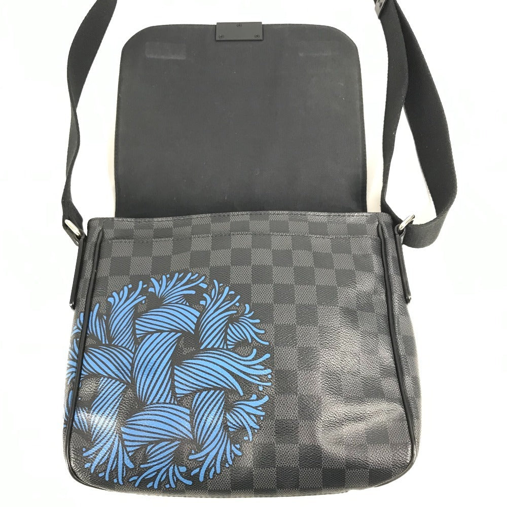 루이비통 N41714 다미에 그라파이트 디스트릭트 PM 크리스토퍼 네메스 로프 모티브 메신저 백 크로스바디 백 플랩 숄더백 다미에 그라파이트 캔버스 남성 블랙