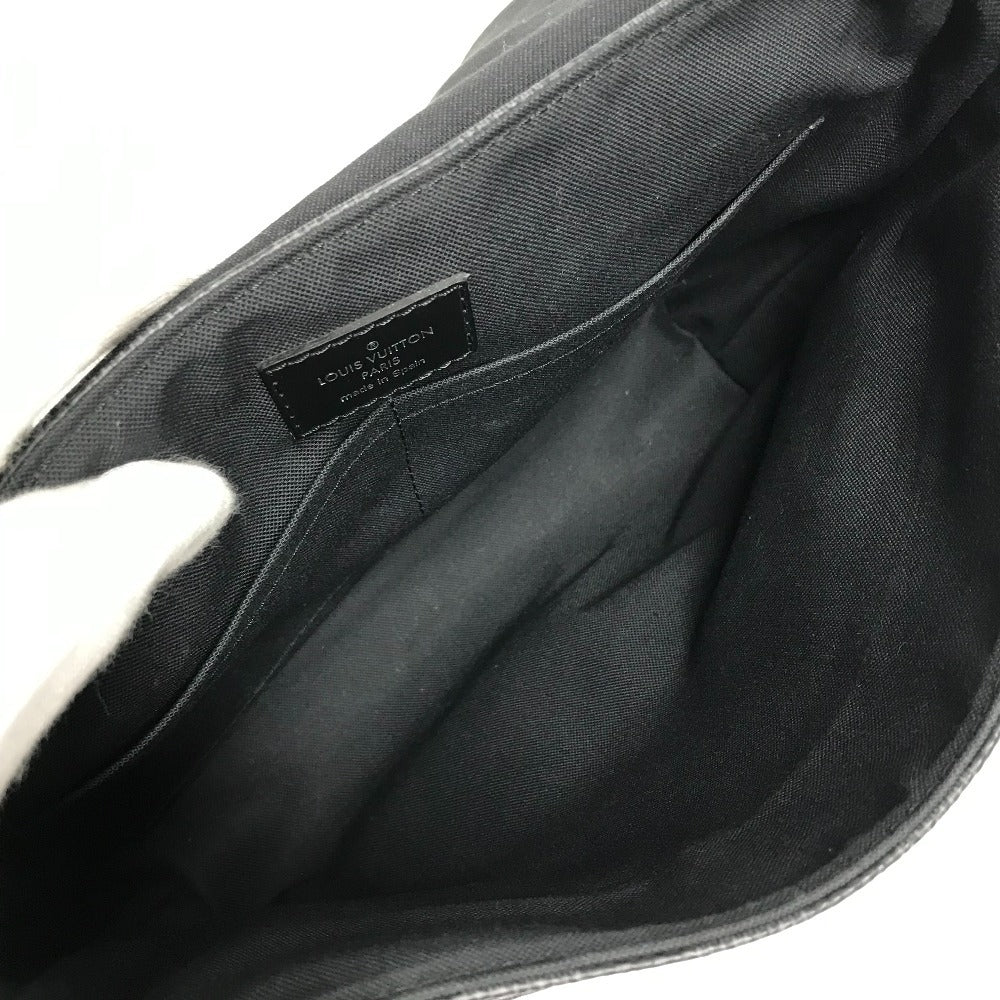 루이비통 N41714 다미에 그라파이트 디스트릭트 PM 크리스토퍼 네메스 로프 모티브 메신저 백 크로스바디 백 플랩 숄더백 다미에 그라파이트 캔버스 남성 블랙