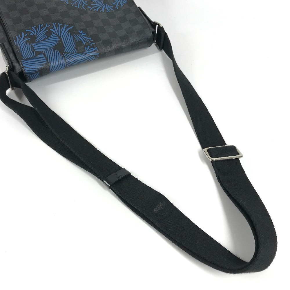 루이비통 N41714 다미에 그라파이트 디스트릭트 PM 크리스토퍼 네메스 로프 모티브 메신저 백 크로스바디 백 플랩 숄더백 다미에 그라파이트 캔버스 남성 블랙