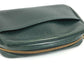 LOUIS VUITTON M30304 Taiga Estuche para accesorios Estuche para maquillaje Estuche para cosméticos Bolso de mano Estuche Taiga Cuero Unisex Epicea Verde