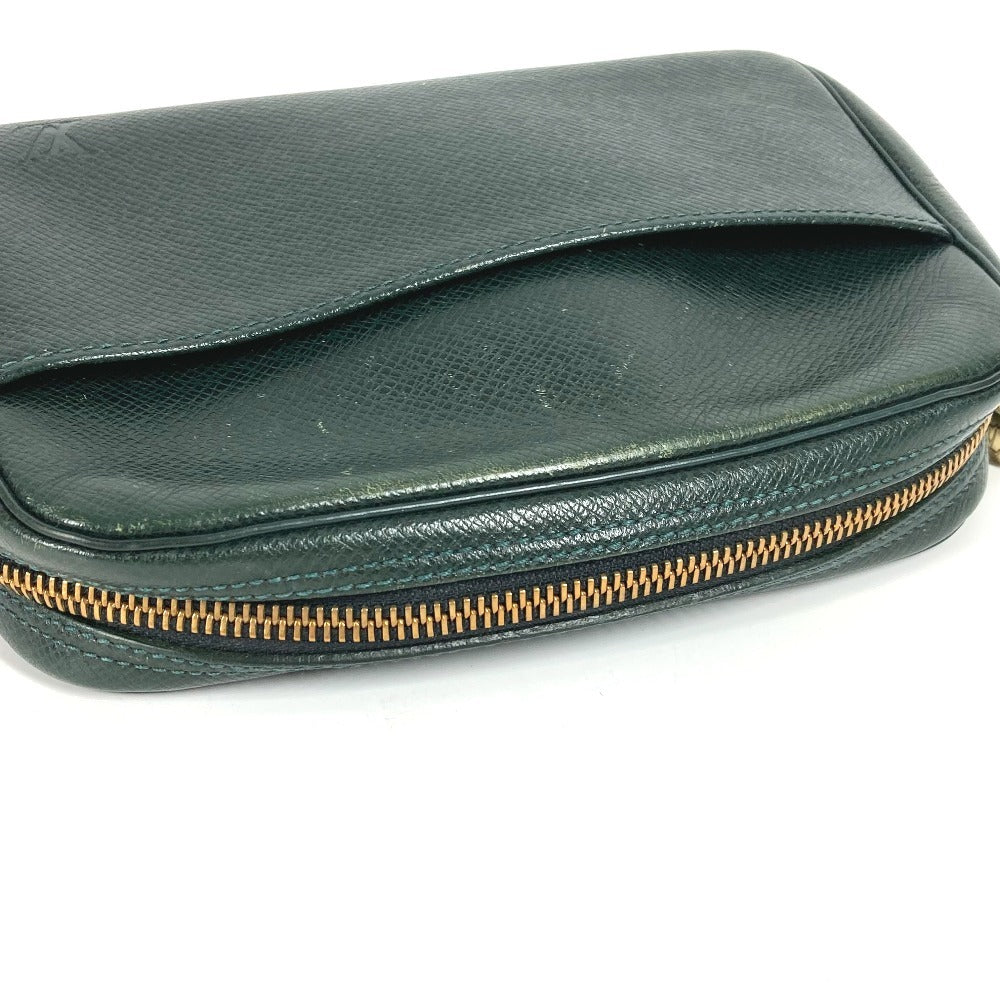 LOUIS VUITTON M30304 Taiga Estuche para accesorios Estuche para maquillaje Estuche para cosméticos Bolso de mano Estuche Taiga Cuero Unisex Epicea Verde