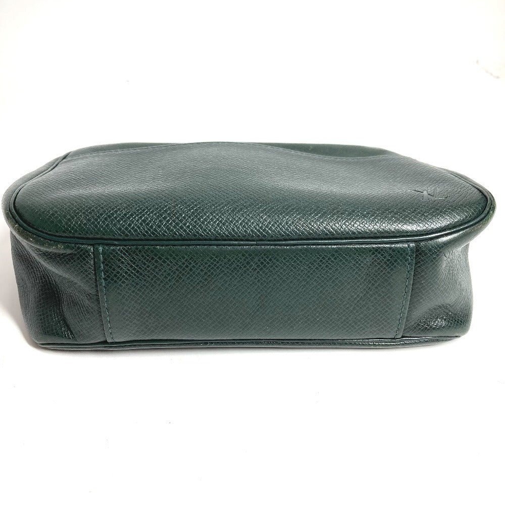 LOUIS VUITTON M30304 Taiga Estuche para accesorios Estuche para maquillaje Estuche para cosméticos Bolso de mano Estuche Taiga Cuero Unisex Epicea Verde