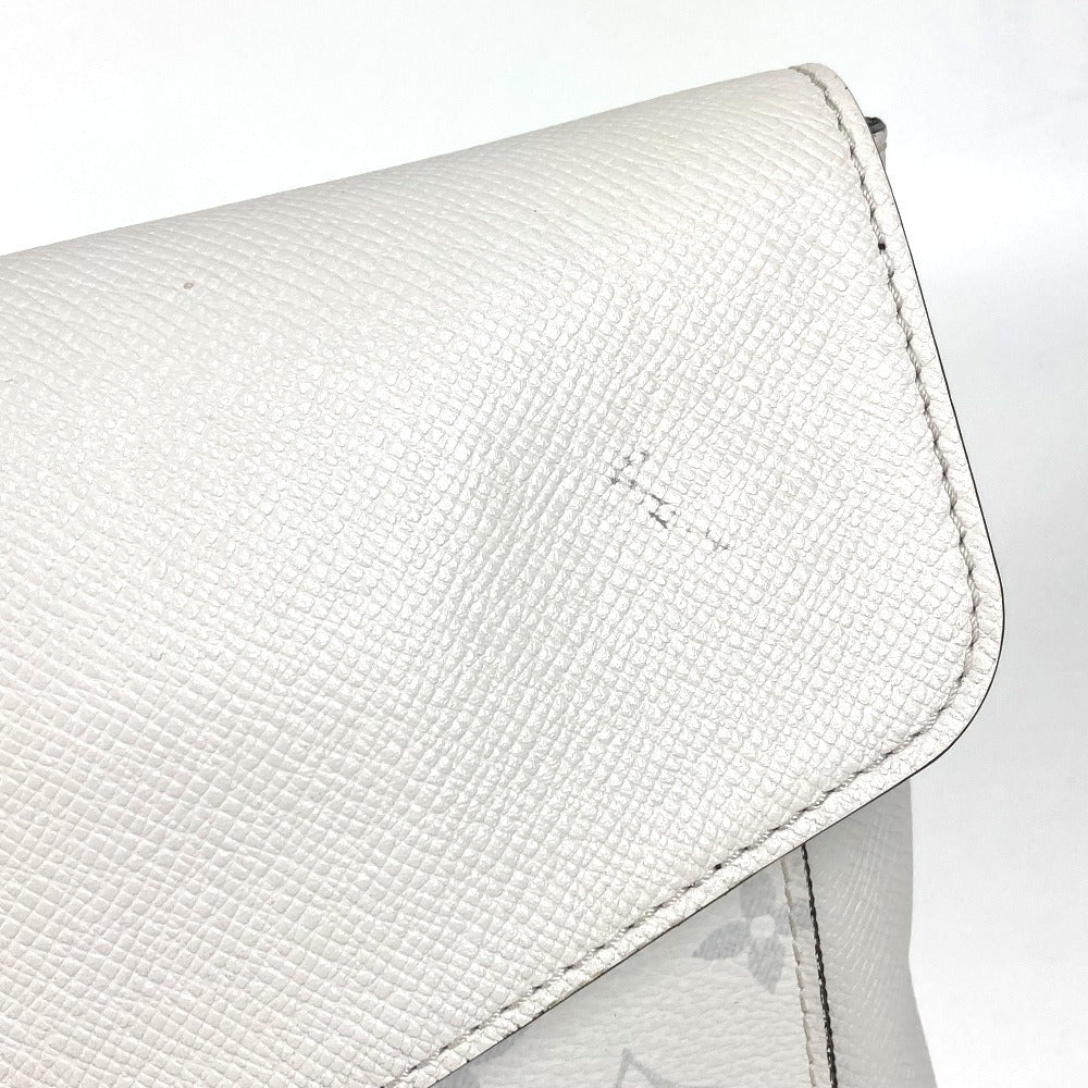 LOUIS VUITTON M30411 タイガラマ フラップメッセンジャー カバン 斜め掛け フラップ ショルダーバッグ タイガレザー ユニセックス ホワイト