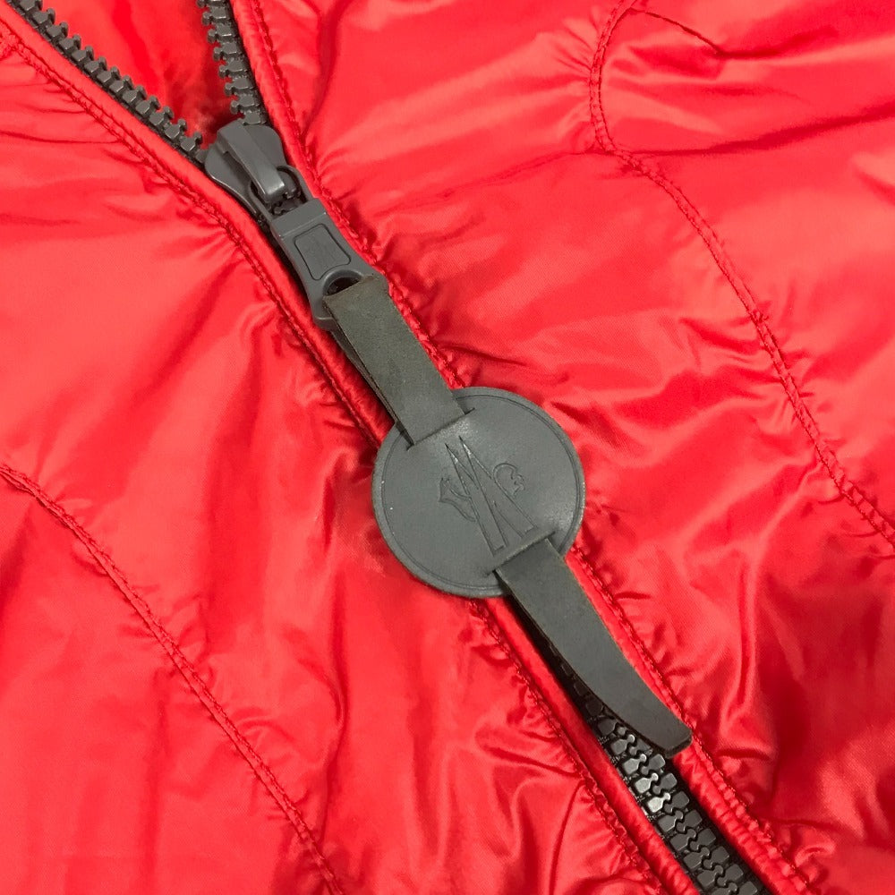 MONCLER フード付き HEVER GILET HEVER VEST アパレル 袖なし ダウン ダウンベスト ダウン メンズ レッド