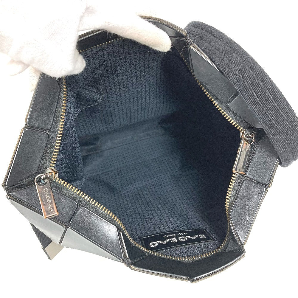 ISSEY MIYAKE BAOBAO バオバオ カバン 斜め掛け ショルダーバッグ PVC ユニセックス ブラック
