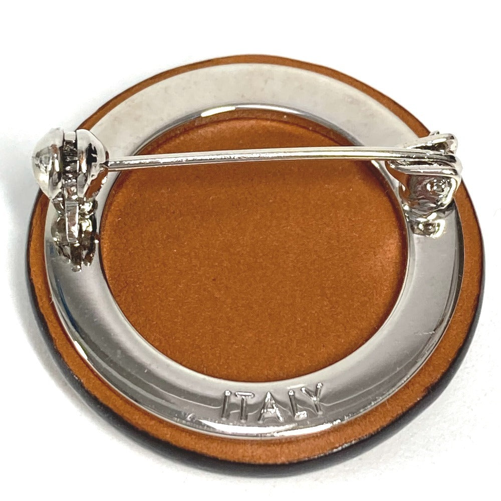 LOUIS VUITTON M68098 LV Logo Brooch Set with Travel Key, 3-Piece Jewelry Set, Metal Brooch, Unisex, Silver