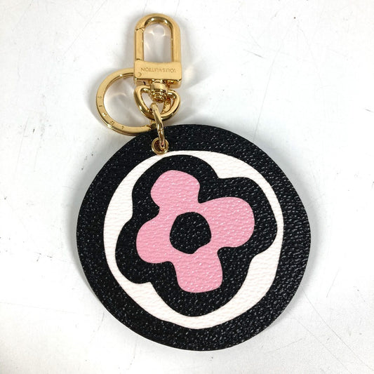 LOUIS VUITTON MP3070 モノグラム ポルト クレ イリュストレ ワイルド アット ハート キーホルダー レオパード ヒョウ 豹 バッグチャーム レザー ユニセックス ピンク