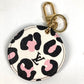 LOUIS VUITTON MP3070 モノグラム ポルト クレ イリュストレ ワイルド アット ハート キーホルダー レオパード ヒョウ 豹 バッグチャーム レザー ユニセックス ピンク