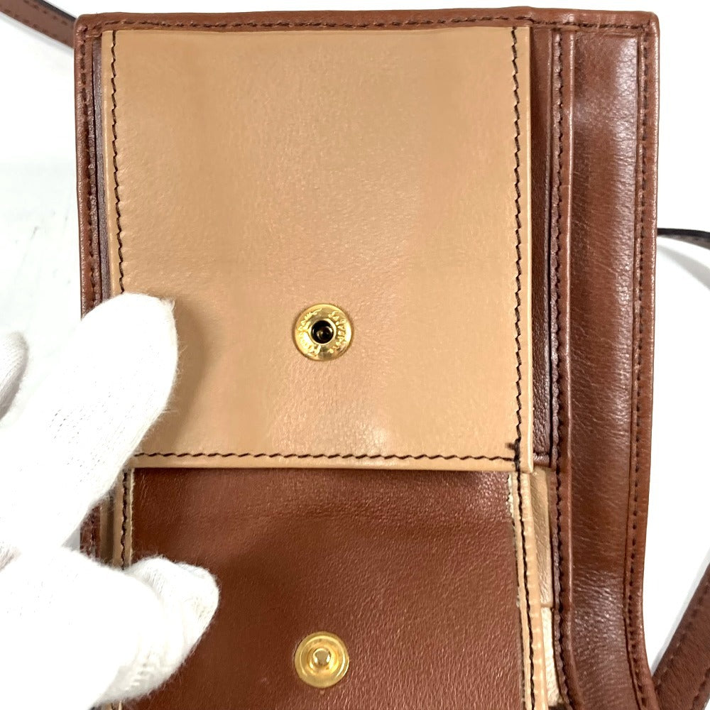 Salvatore Ferragamo ショルダーバッグ ショルダーウォレット ガンチーニ ロゴ コンパクトウォレット 3つ折り財布 レザー ユニセックス ベージュ系