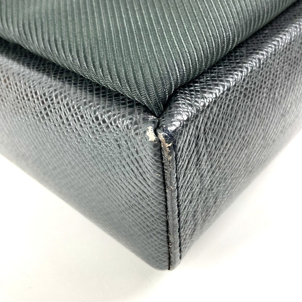 LOUIS VUITTON M30902 タイガ サヤン 斜め掛け ポシェット カバン ショルダーバッグ レザー/ナイロン ユニセックス カーキ