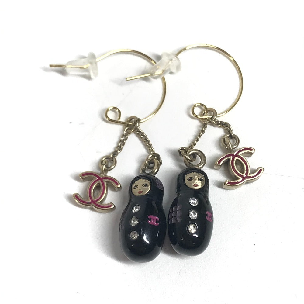 CHANEL 09A CC CC Mark Logo Matryoshka Accessory Jewelry Pierce Plastic Black Used