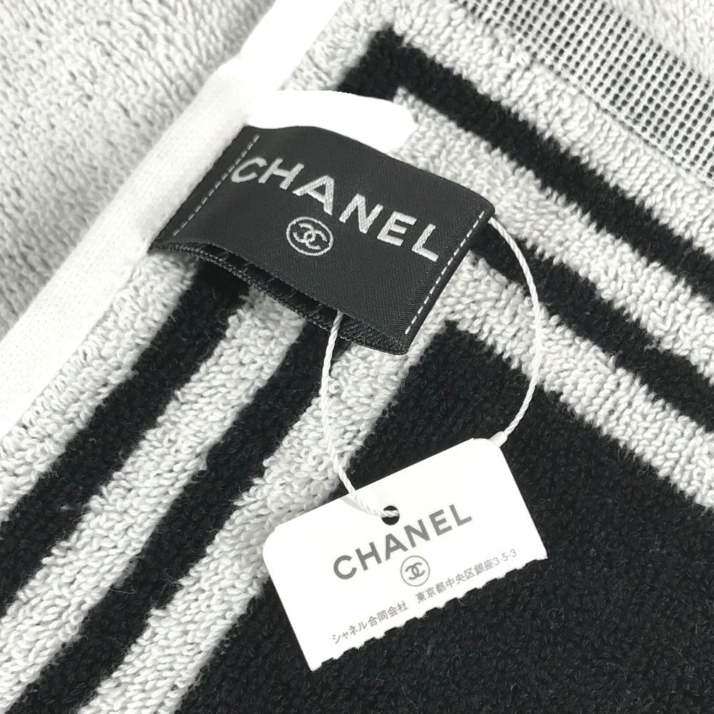 CHANEL AA9752 Sports Logo 24C Hairband, Wristband, and Towel 4-Piece Set Headband, hair accessory, bath towel hair band cotton White/Black Used