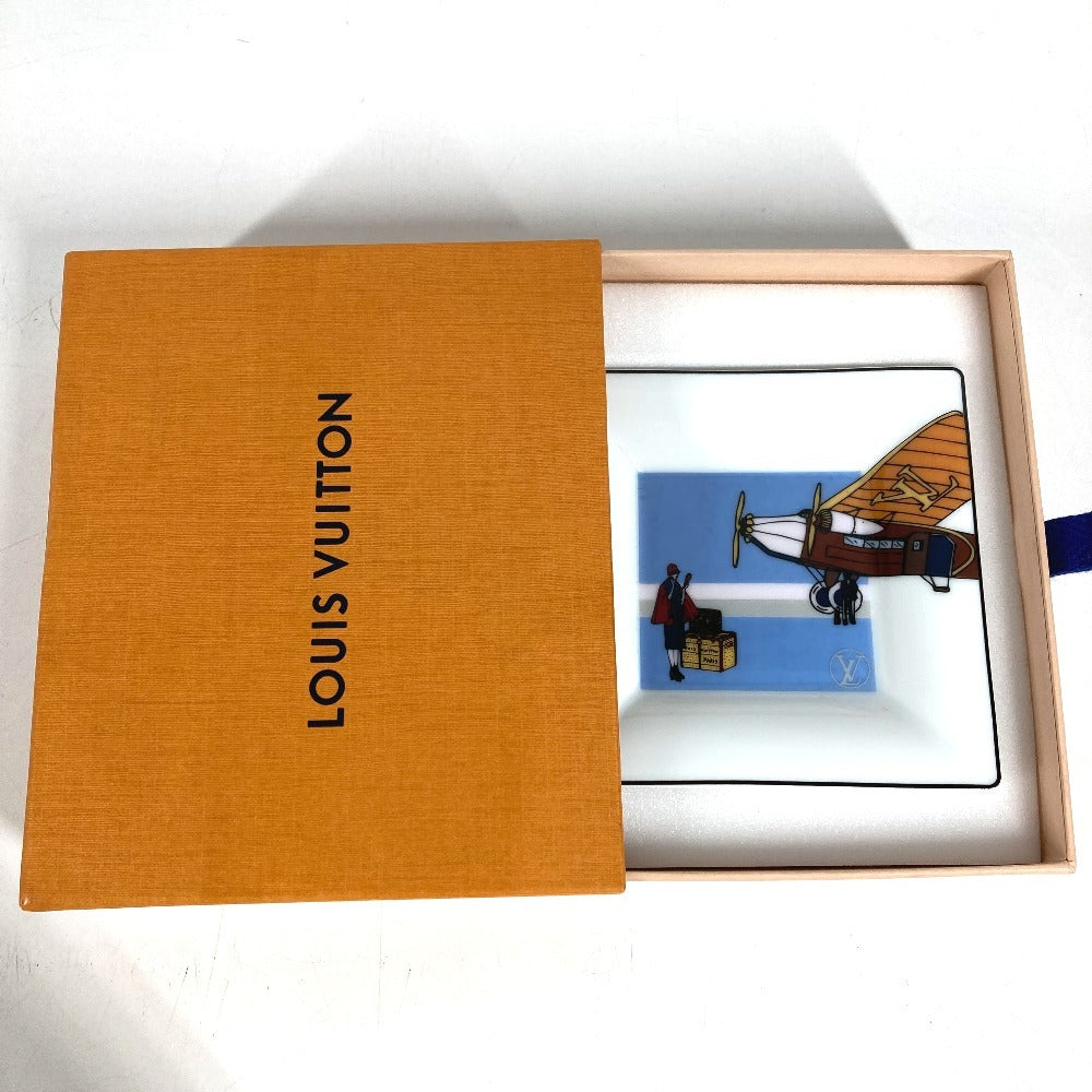 LOUIS VUITTON 不明 Logo Ashtray Smoking accessories, cigarette, smoke, mini tray, small dish, interior decoration ashtray Pottery White Used