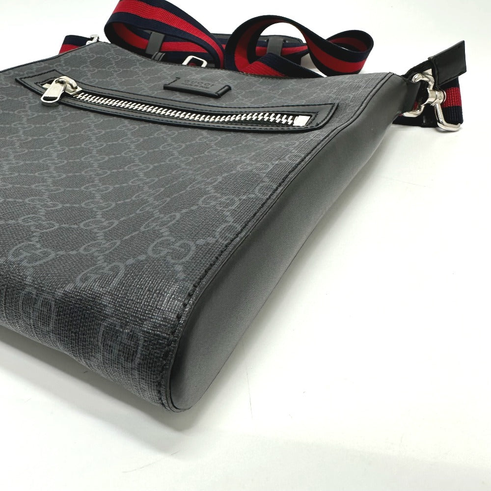 GUCCI 474137 GG Messenger Bag Shoulder Bag in GG Supreme Canvas, Men's, Black