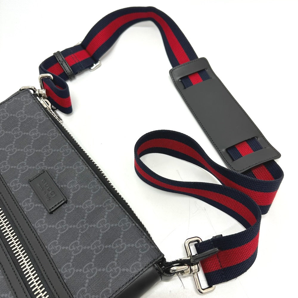 GUCCI 474137 GG Messenger Bag Shoulder Bag in GG Supreme Canvas, Men's, Black