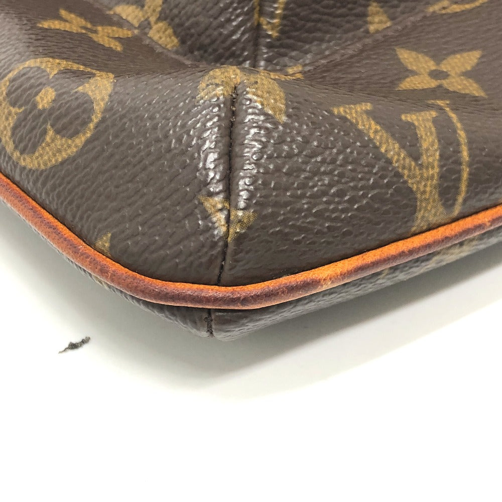 LOUIS VUITTON M51901 Monogram Partition Pochette Pouch in Monogram Canvas, Women's, Brown