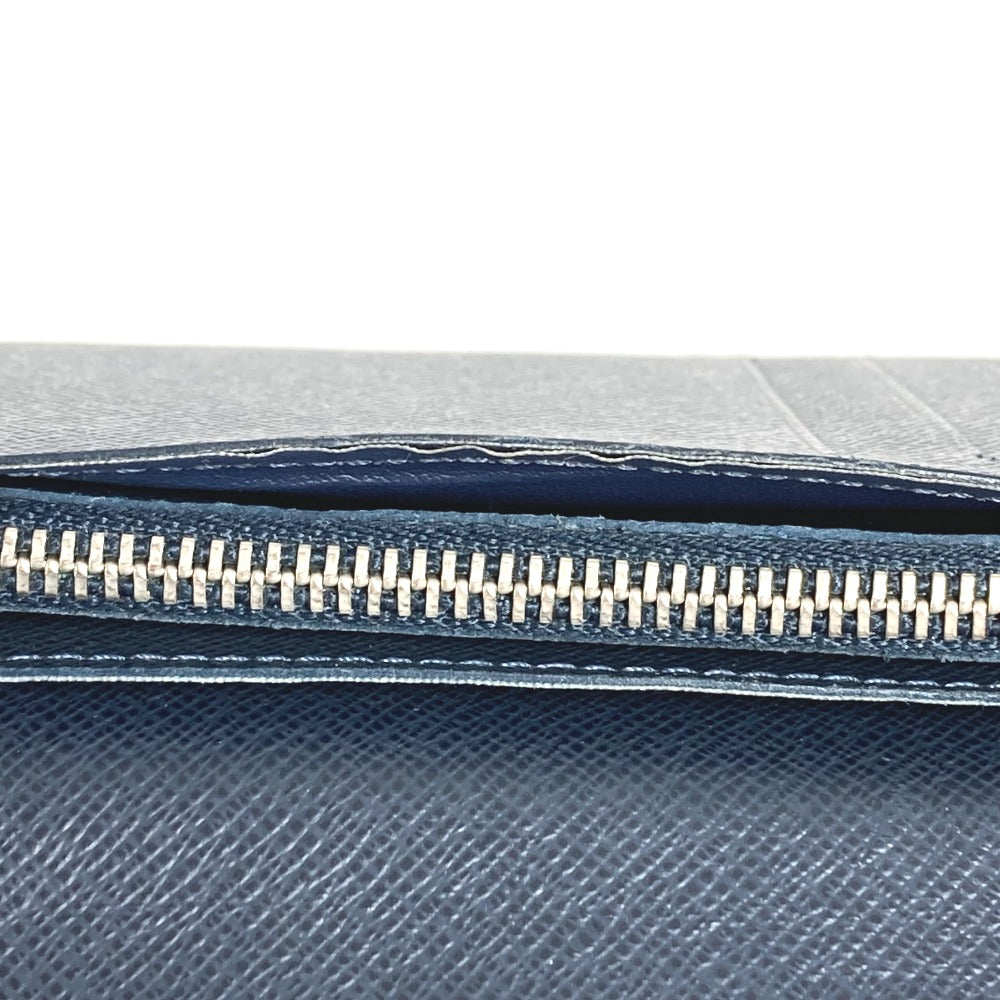 Louis Vuitton M30292 Taiga Portefeuille Brazza Long Wallet Bifold Long Wallet Taiga Lelaki Lelaki