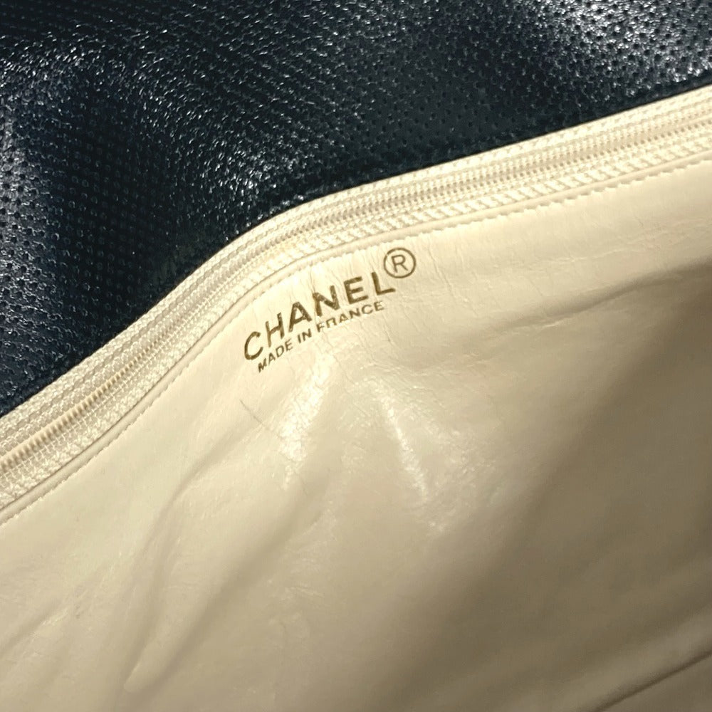CHANEL バイカラー CC ココマーク パンチング カバン フラップ 肩掛け ショルダーバッグ レザー レディース ブラック - brandshop-reference
